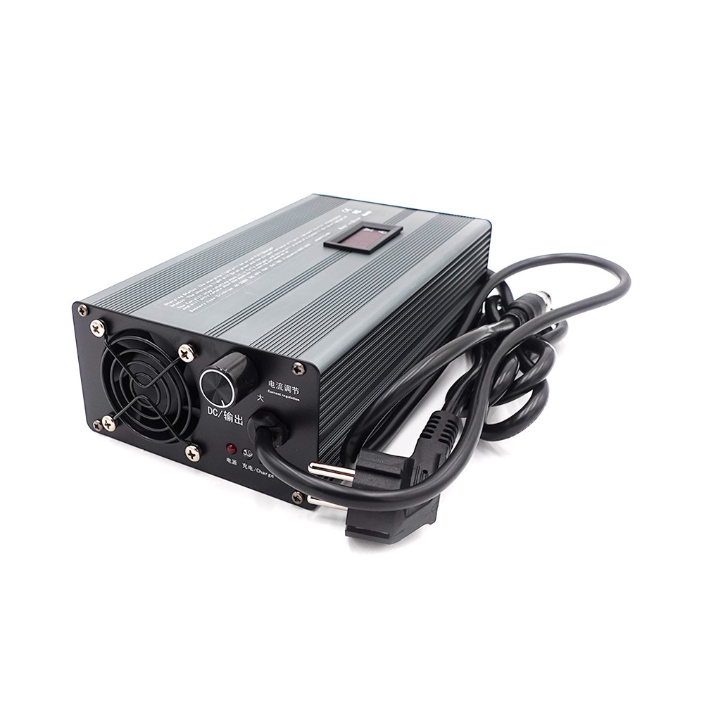 Schnellladegerät-Set 60V ➡️ 67V 1–10A + LP-16-Adapter