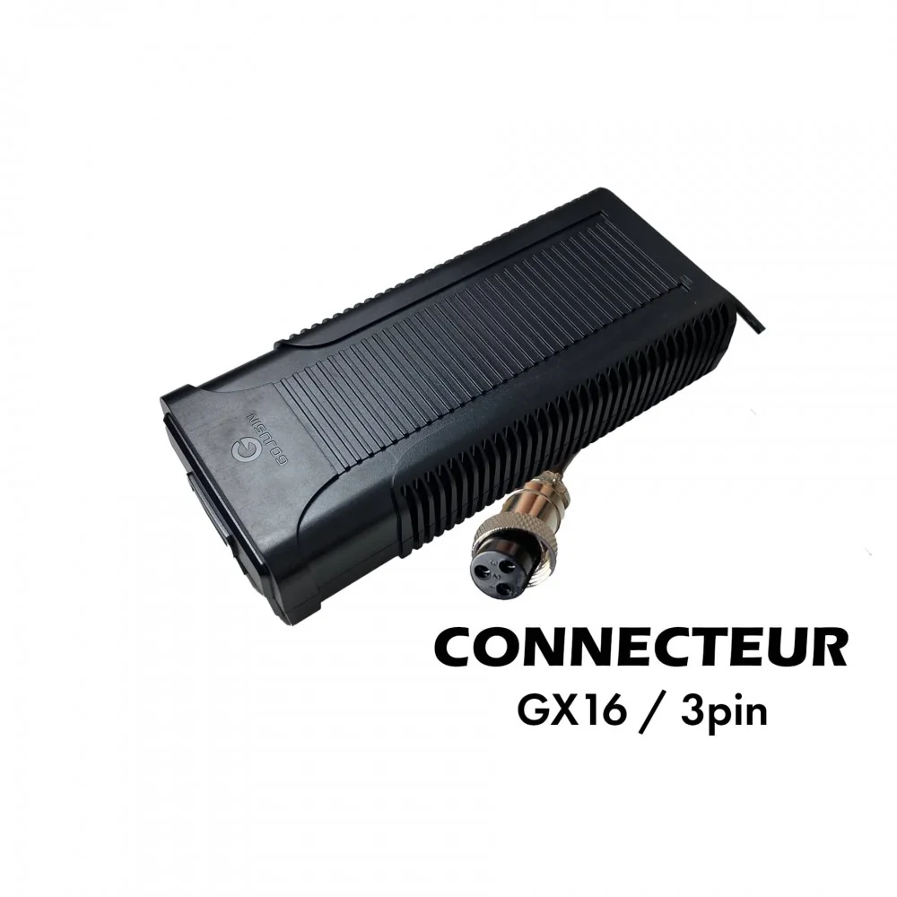 Cargador 52V➡️ 58.8V / 3A (conector GX16-3p)